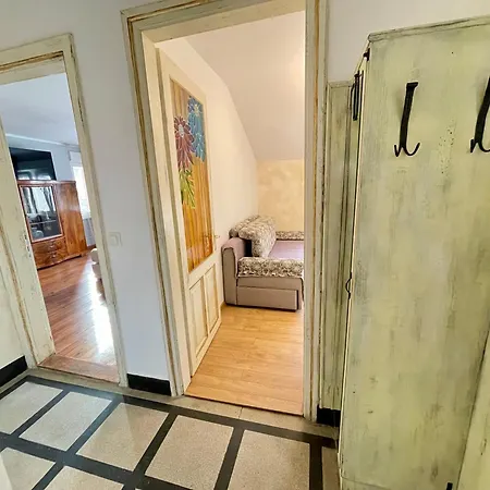 'sea South' Apartment, Super Central, Vintage Style, 1bdr Burgas Stad