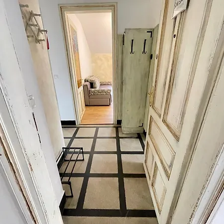 -sea South- Super Vintage Style