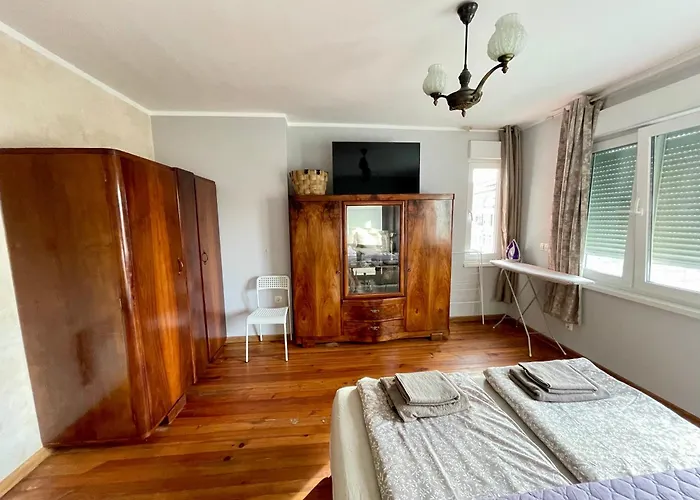 Appartement 'sea South' Apartment, Super Central, Vintage Style, 1bdr *