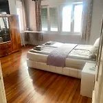 Appartement 'sea South' Apartment, Super Central, Vintage Style, 1bdr