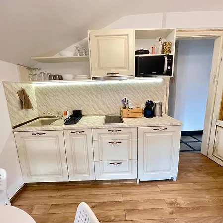 'sea South' Apartment, Super Central, Vintage Style, 1bdr Appartement